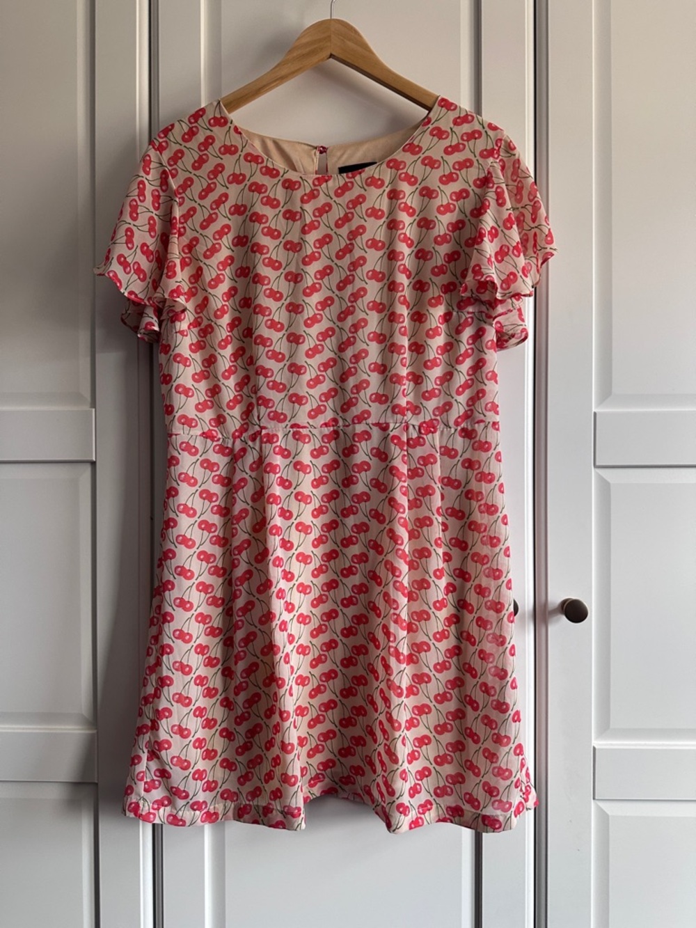 Vero Moda Cherry Print Flutter Sleeve Dress in Pink and Cream